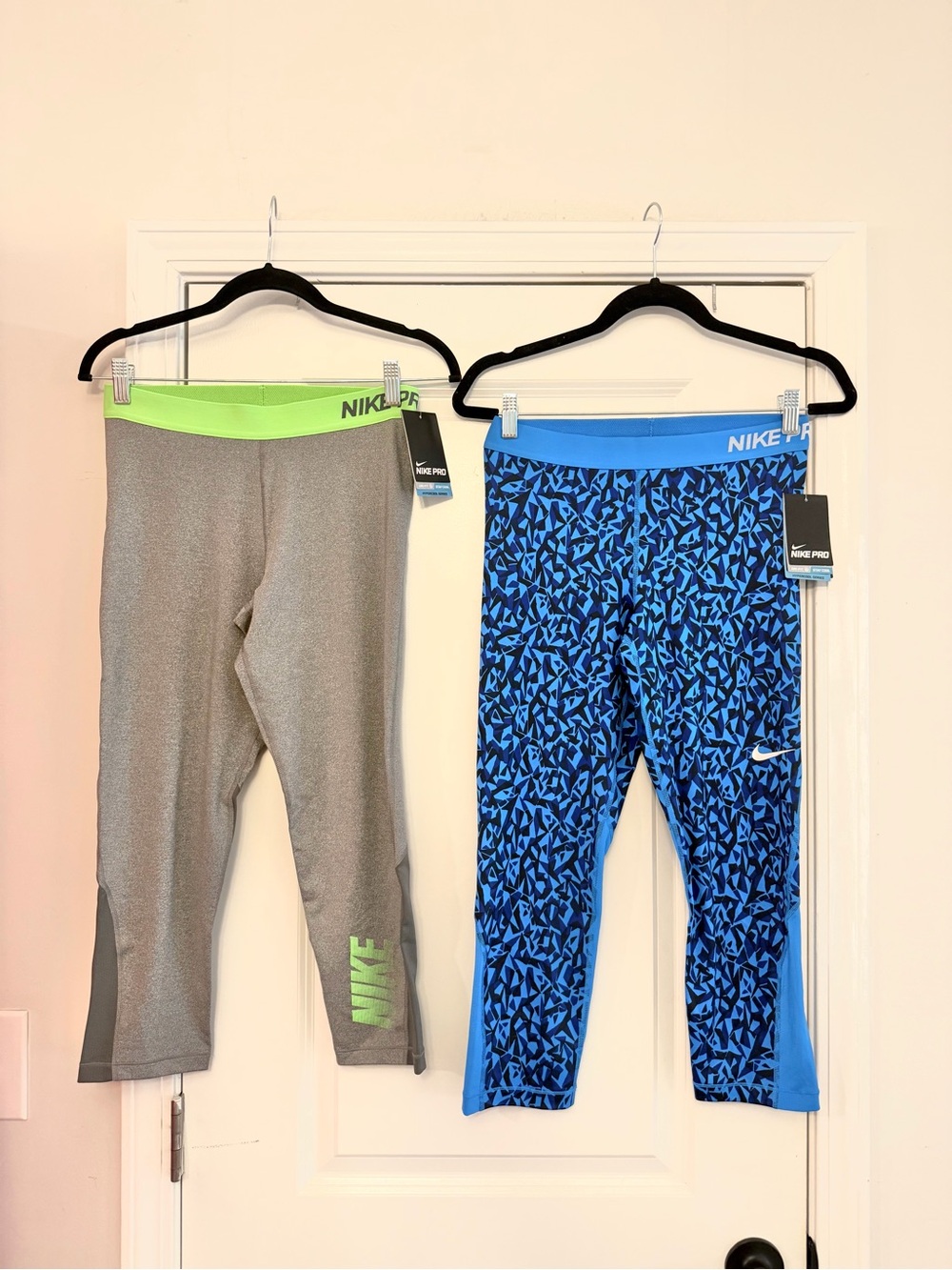 Nike Pro Crop Legging BUNDLE- both NWT- size large !
